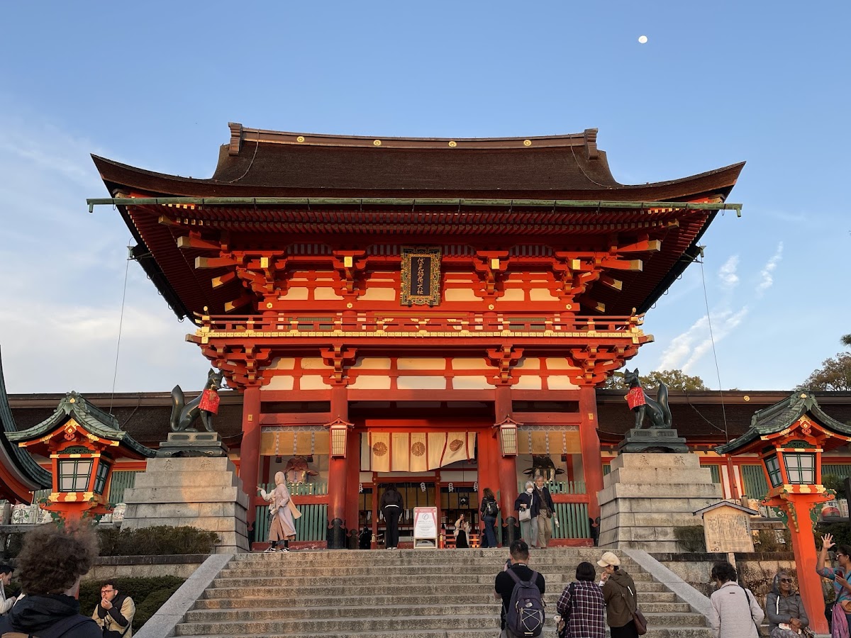 東丸神社