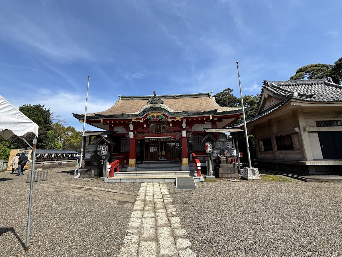 人見神社