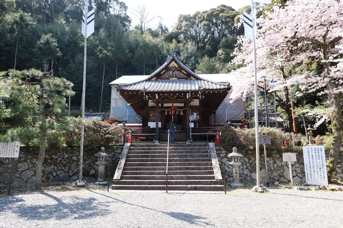 八幡宮（吉利倶八幡宮・勧...