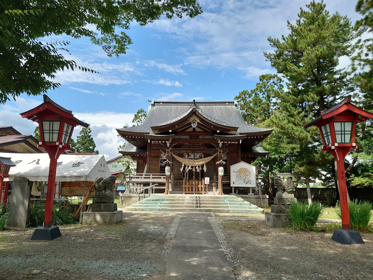 鶴田八幡宮