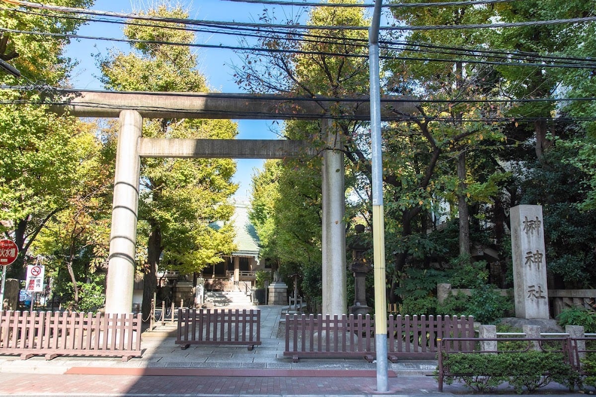 Dairokutensakaki Shrine