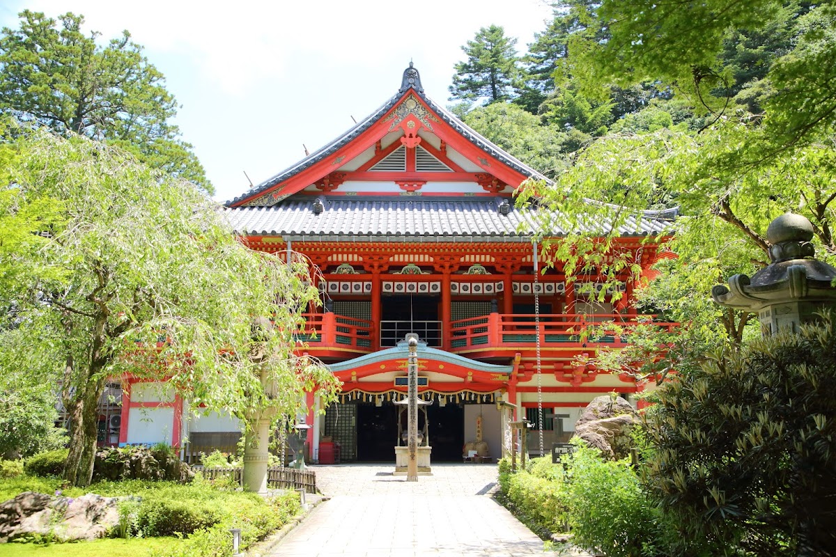 那谷寺