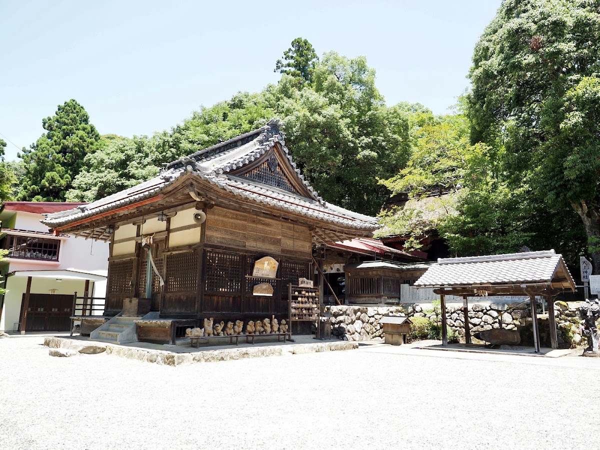 大瀧神社