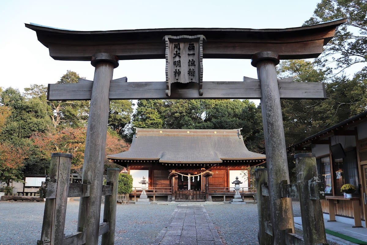 Tsumikawa Jinja Shrine