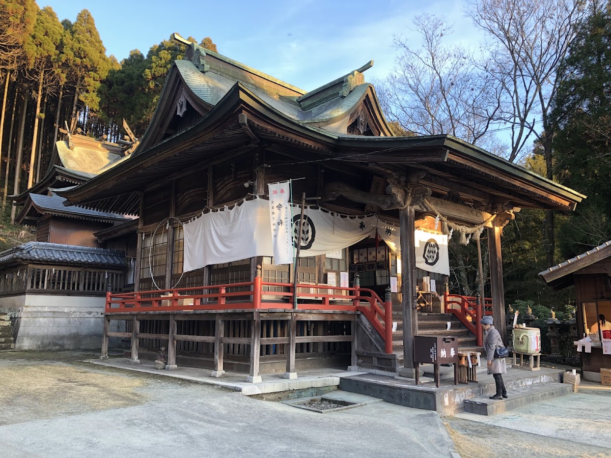 大津山阿蘇神社