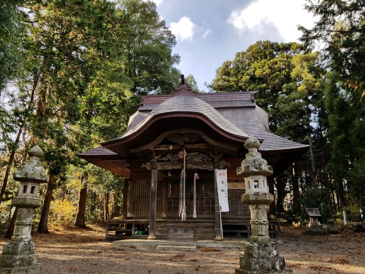 亀賀森神社