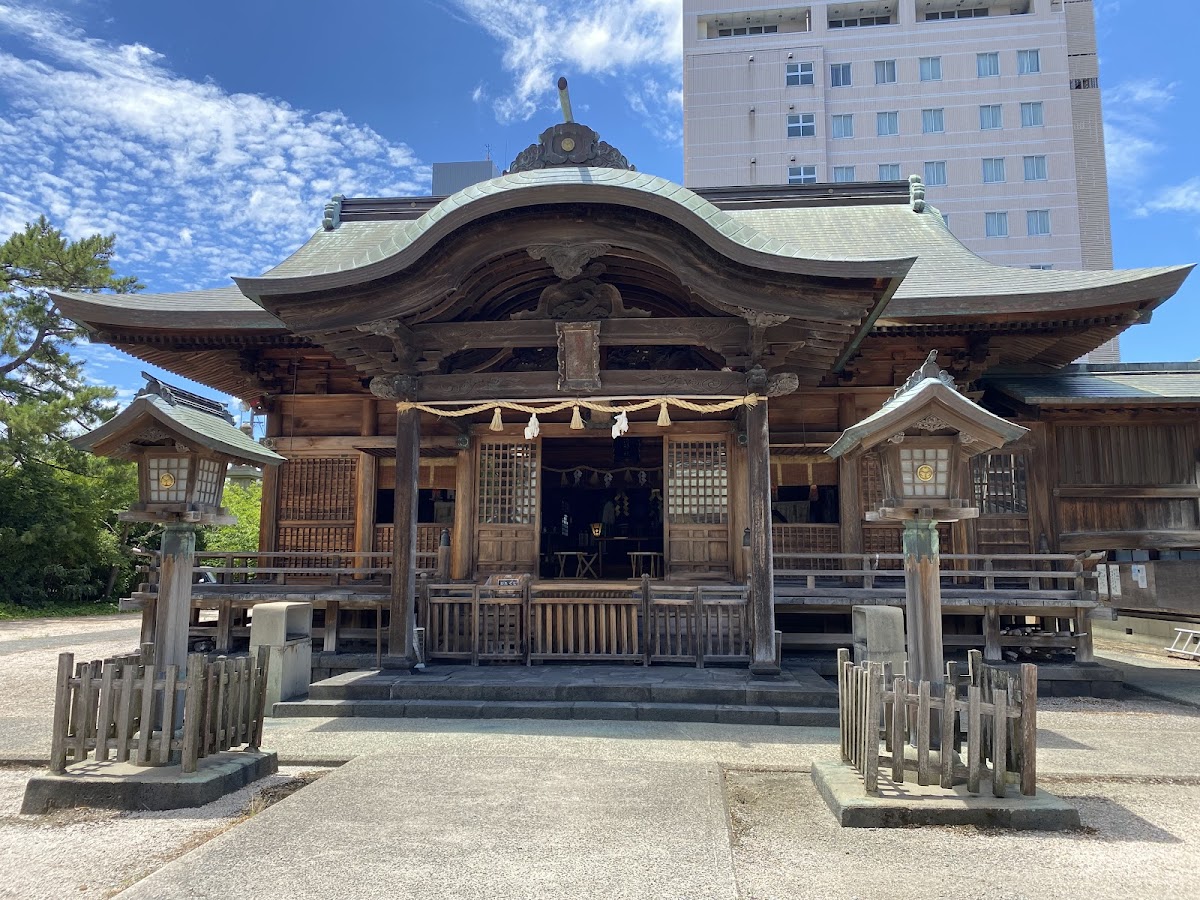 Suetuku Jinja