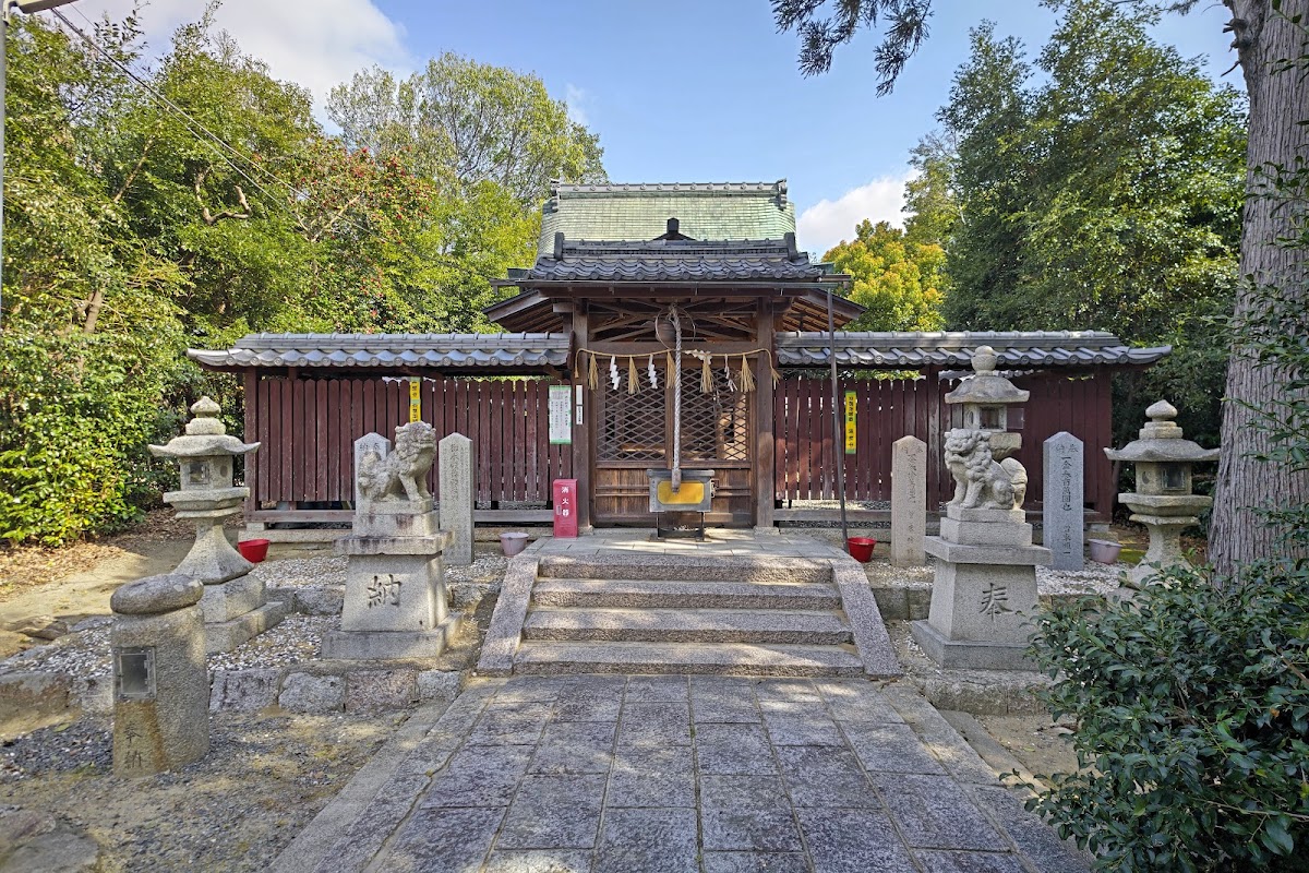 室城神社