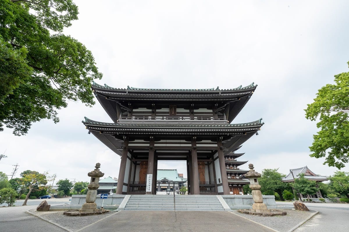 覚王山 日泰寺