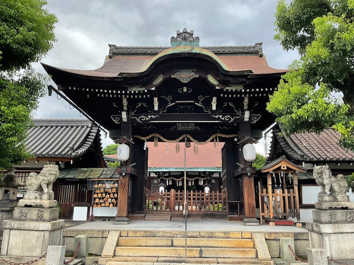 Roku Mago Ou Jinja