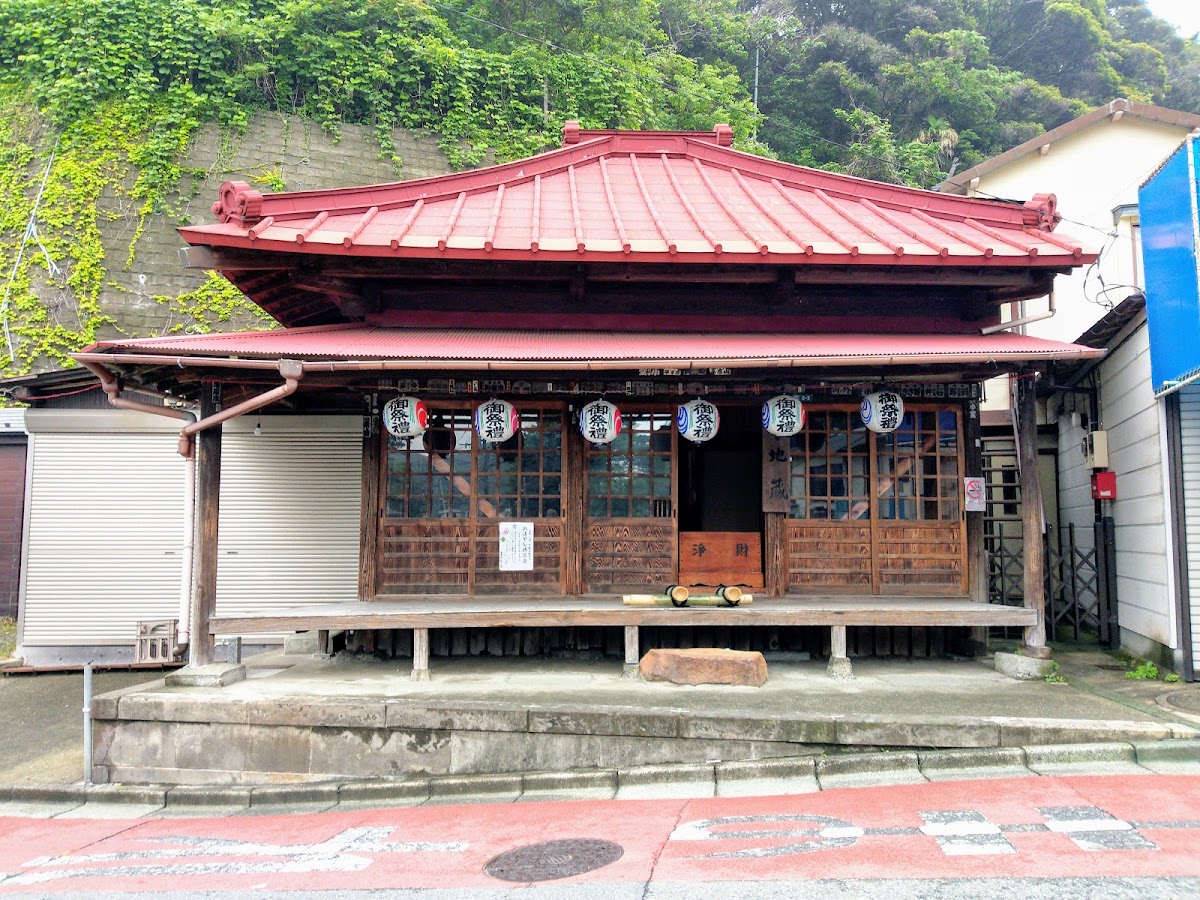 導地蔵尊（導地蔵堂）