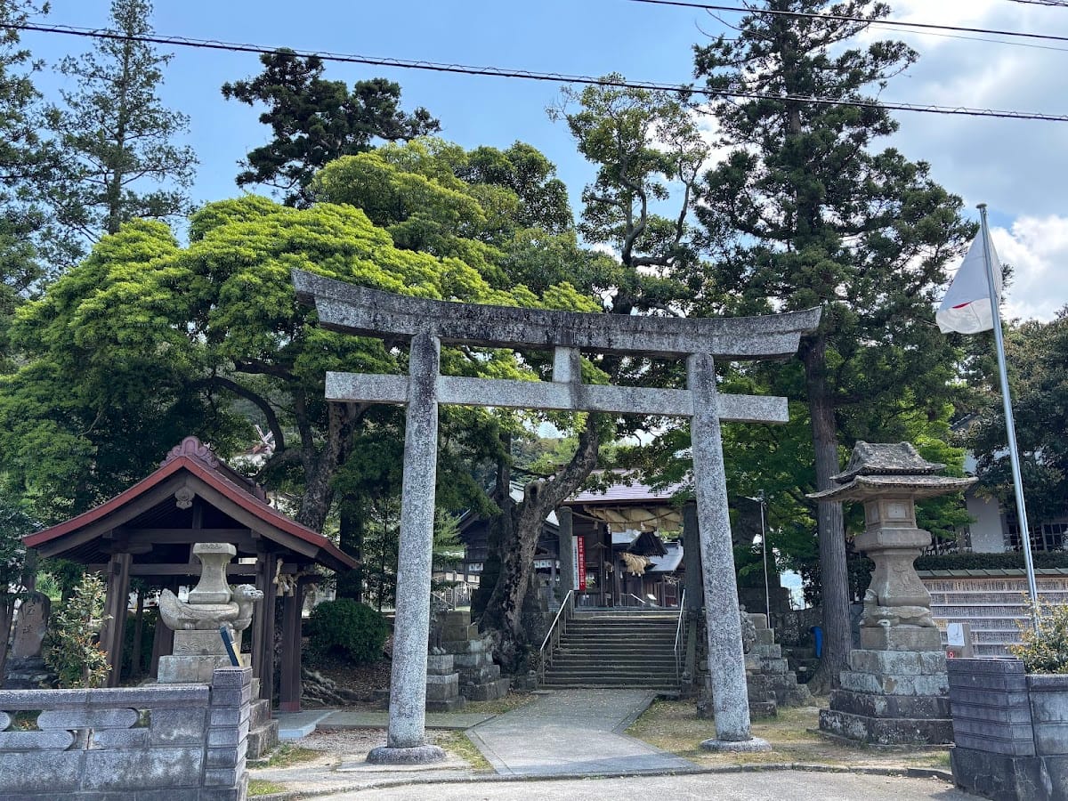 Iya Jinja