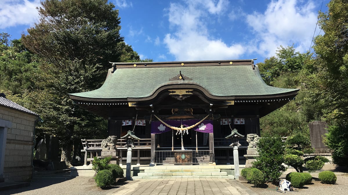 Yotsukura Suwa Shrine