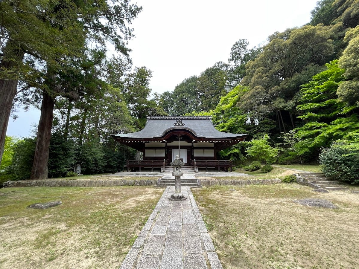 Hirokawa-ji Temple