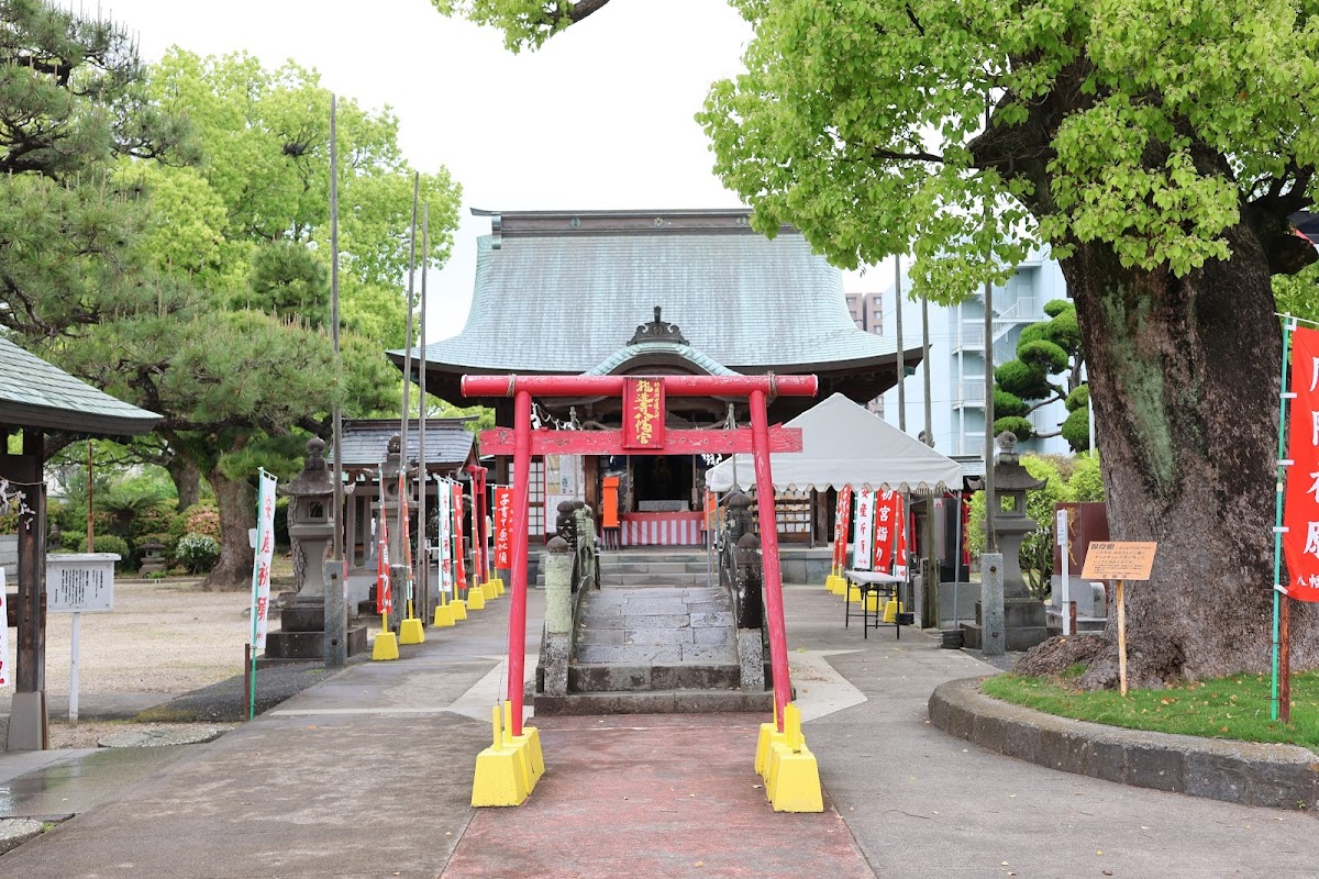 龍造寺八幡宮