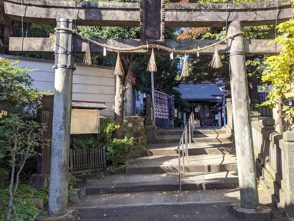 Fukiage Inari Shrine