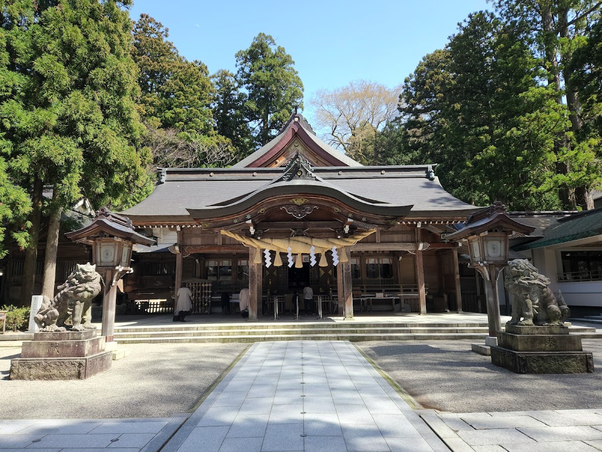 白山比咩神社 1