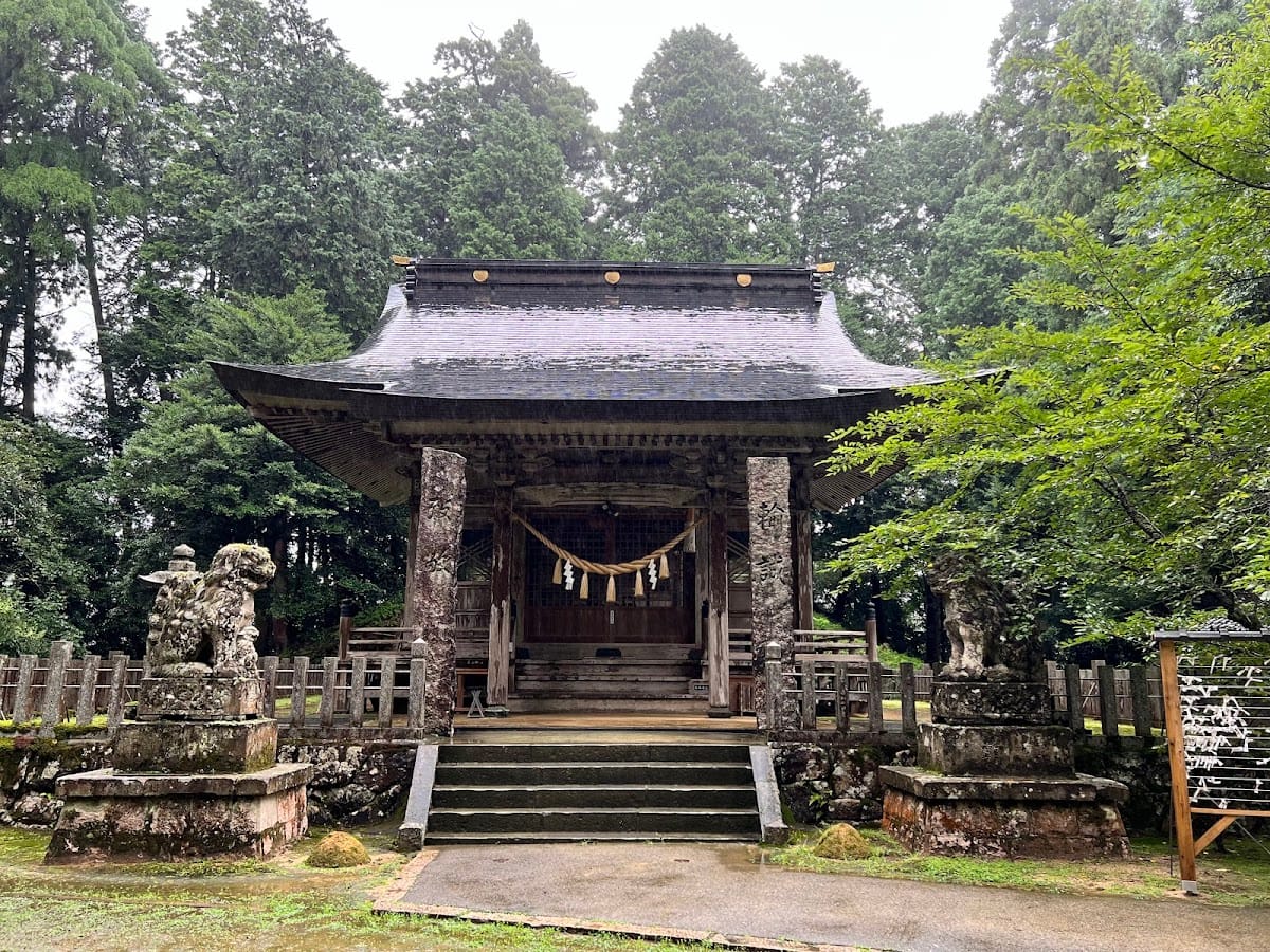 awa shika jinja