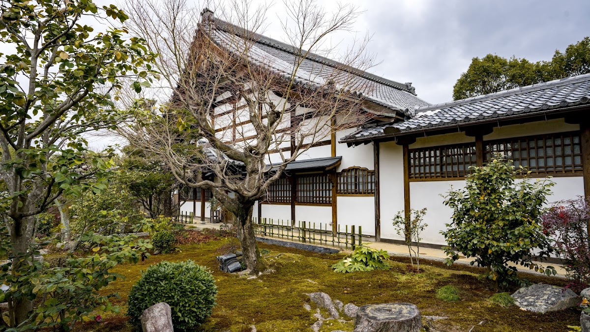 麟祥院