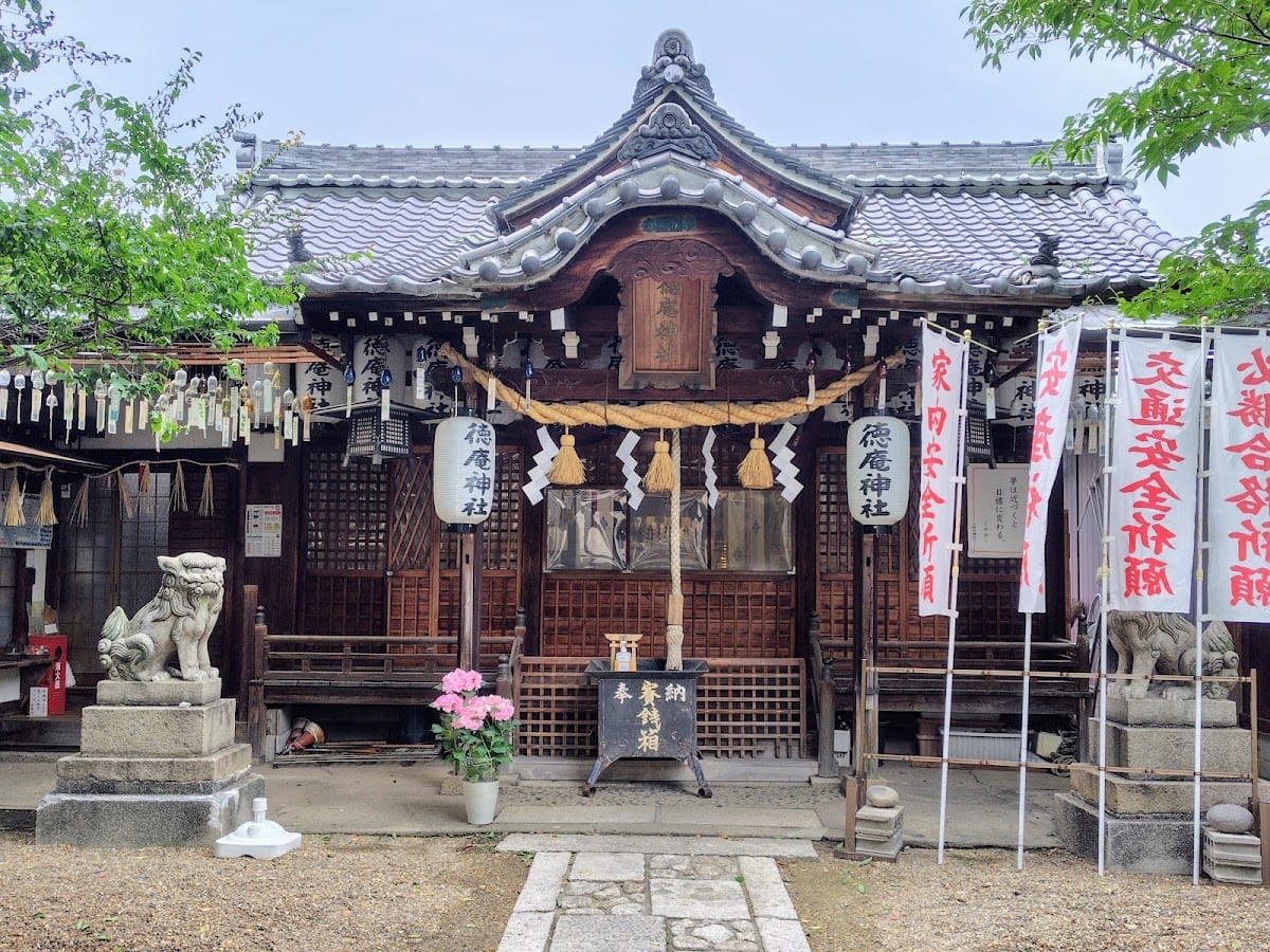 tokuan jinja