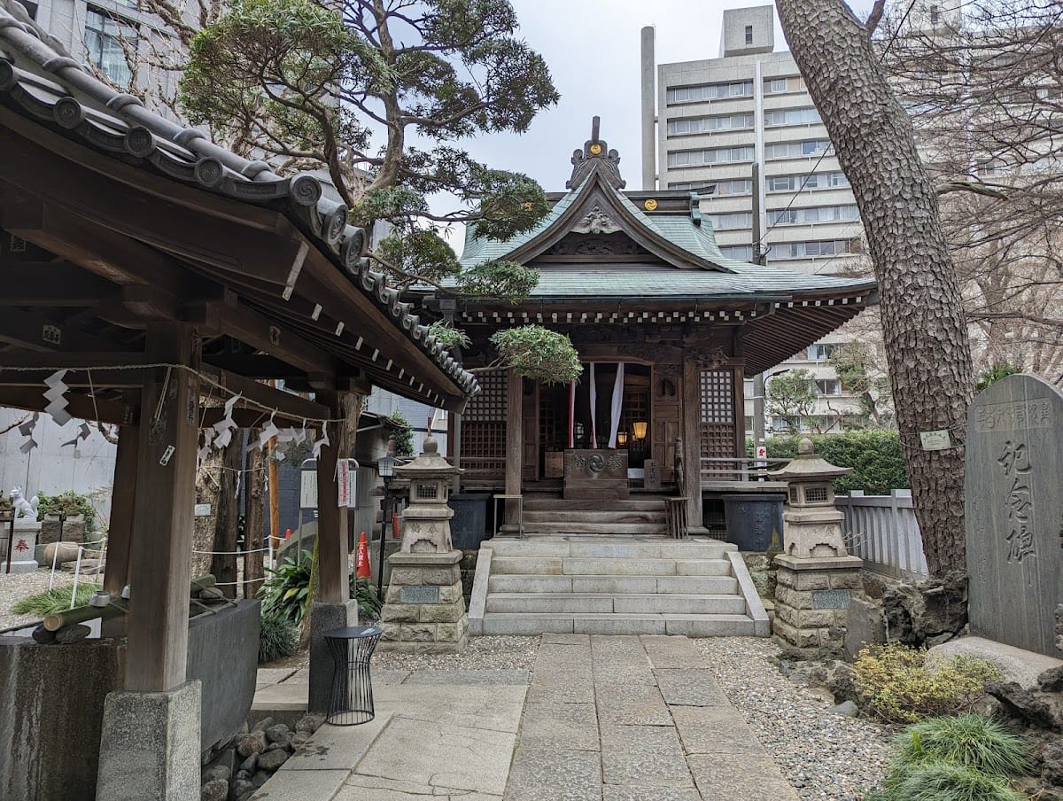 Hiroo Inari Shrine (Hiroo Inari Shrine)