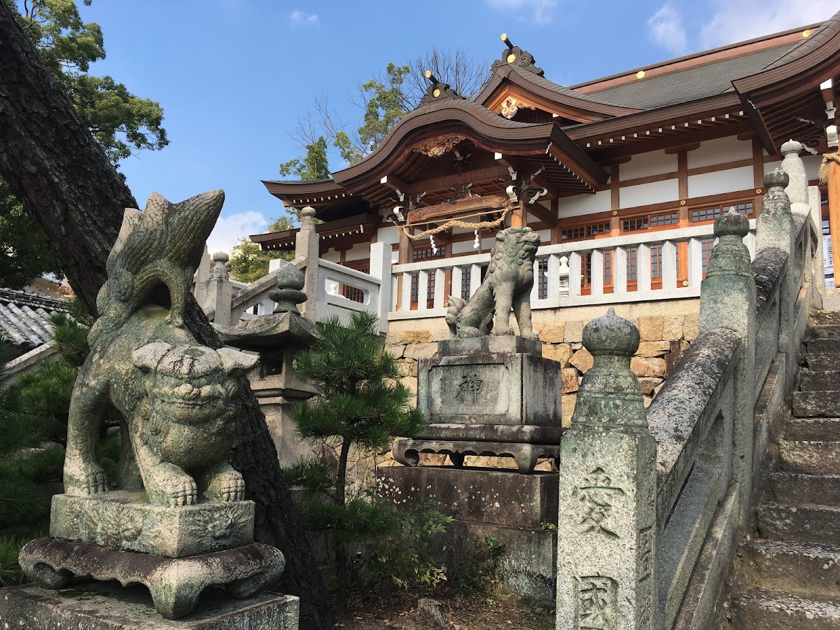 鶴崎神社
