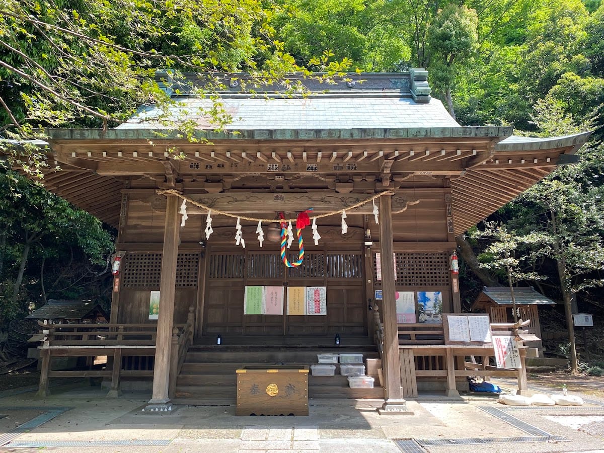 Juniso Shrine