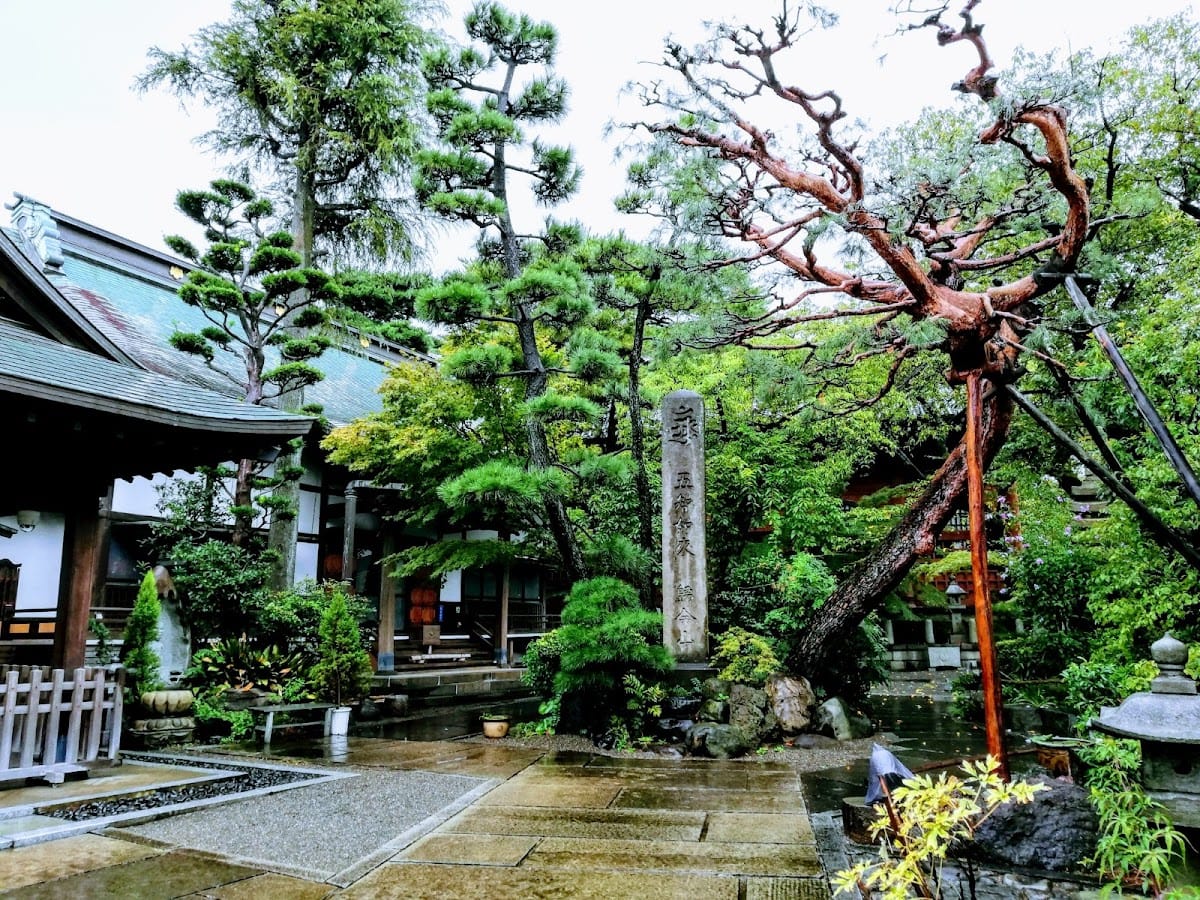 Yogyokuinnyorai-ji (Ooinodaibutsu)