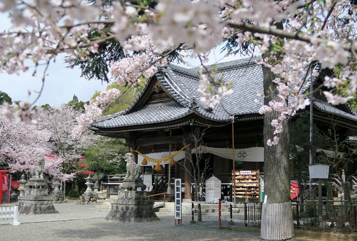 Muro Hachiman Shrine