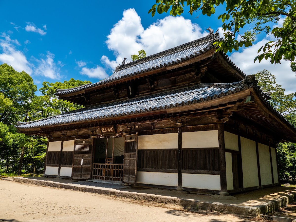観世音寺