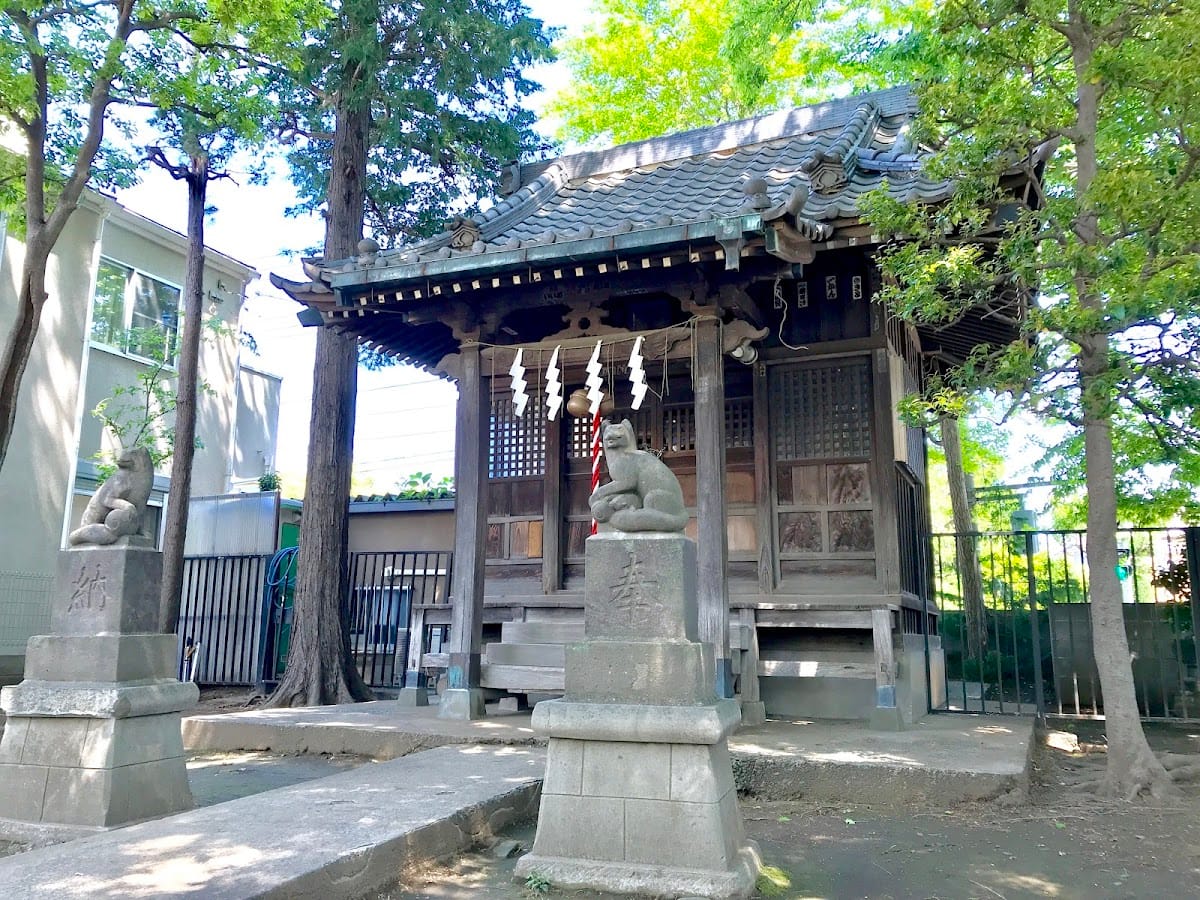 Kasamori Inari Shrine