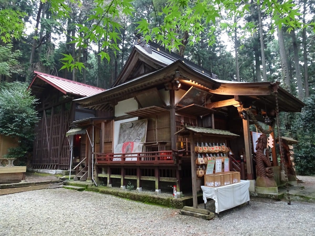 Nikko Omuro Takaono Jinja