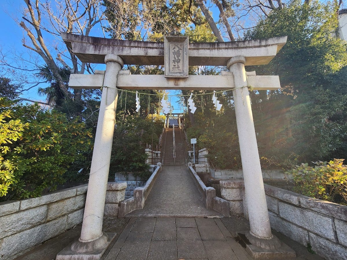Den'enchofu Hachiman Shrine