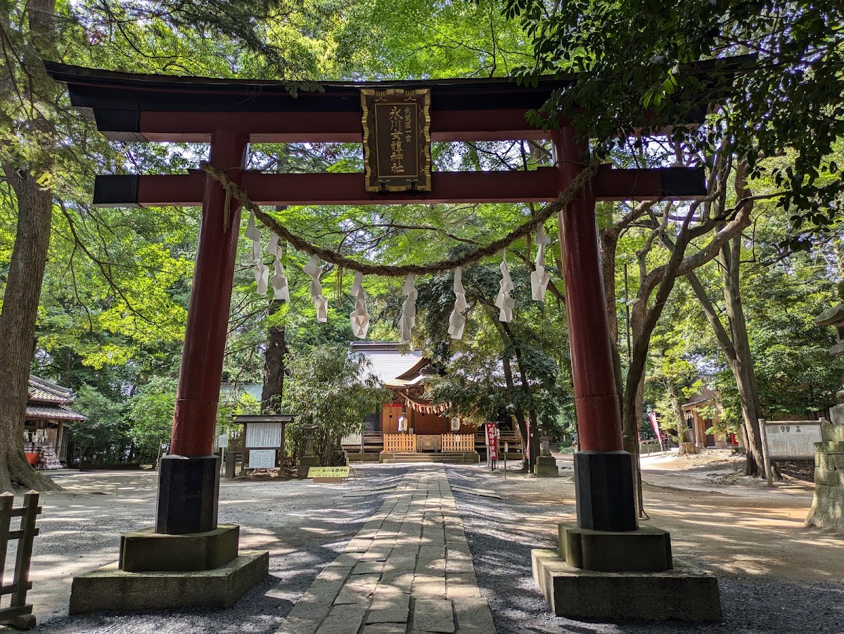 氷川女體神社