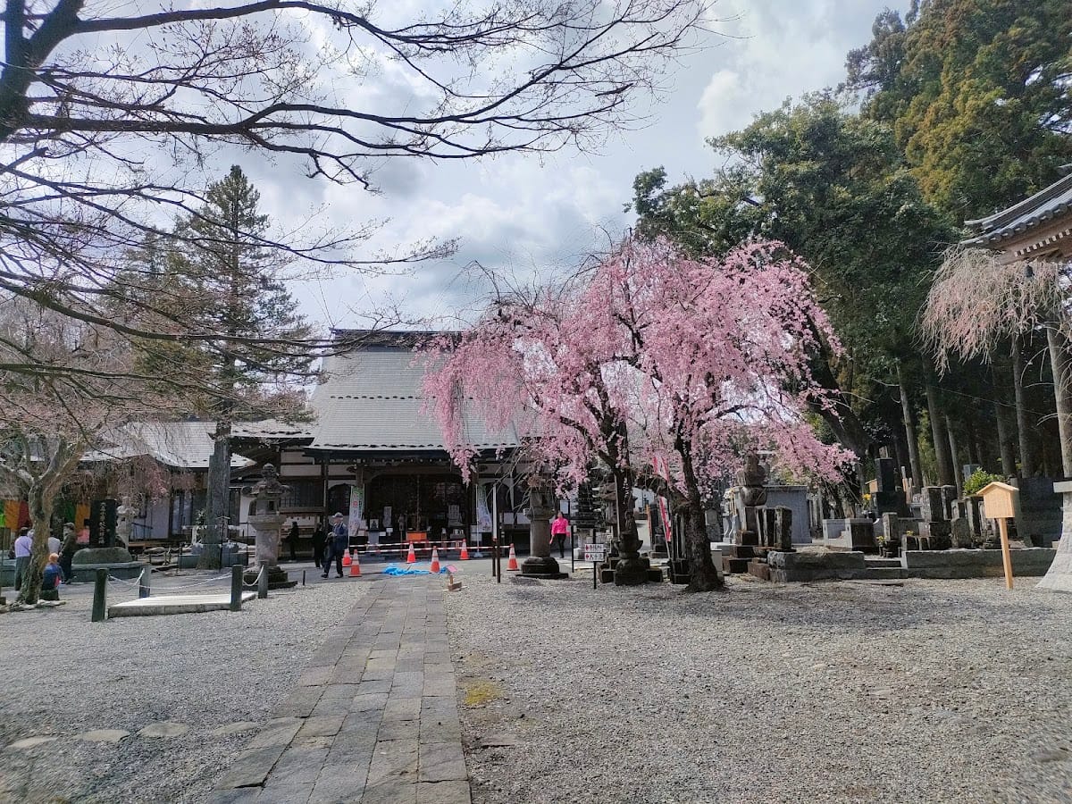 Akamon no Tera Hokuraji