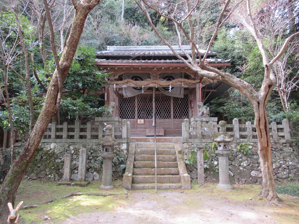 子守勝手神社