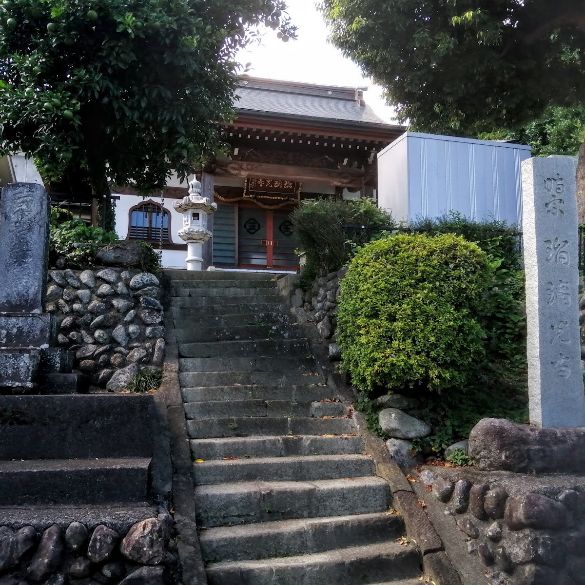瑠璃光寺