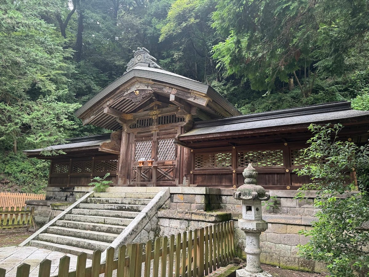 Musashi-no-miya Kanasana Jinja