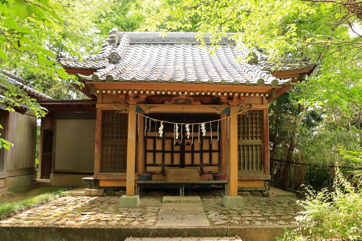 Yorimasa Shrine