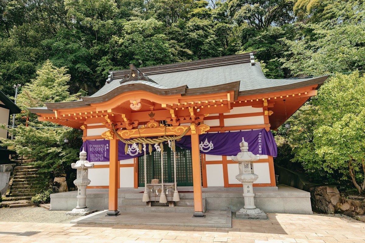 御館山稲荷神社