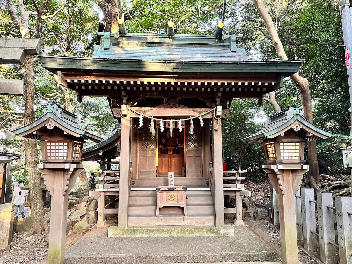 Yaotomi Shrine