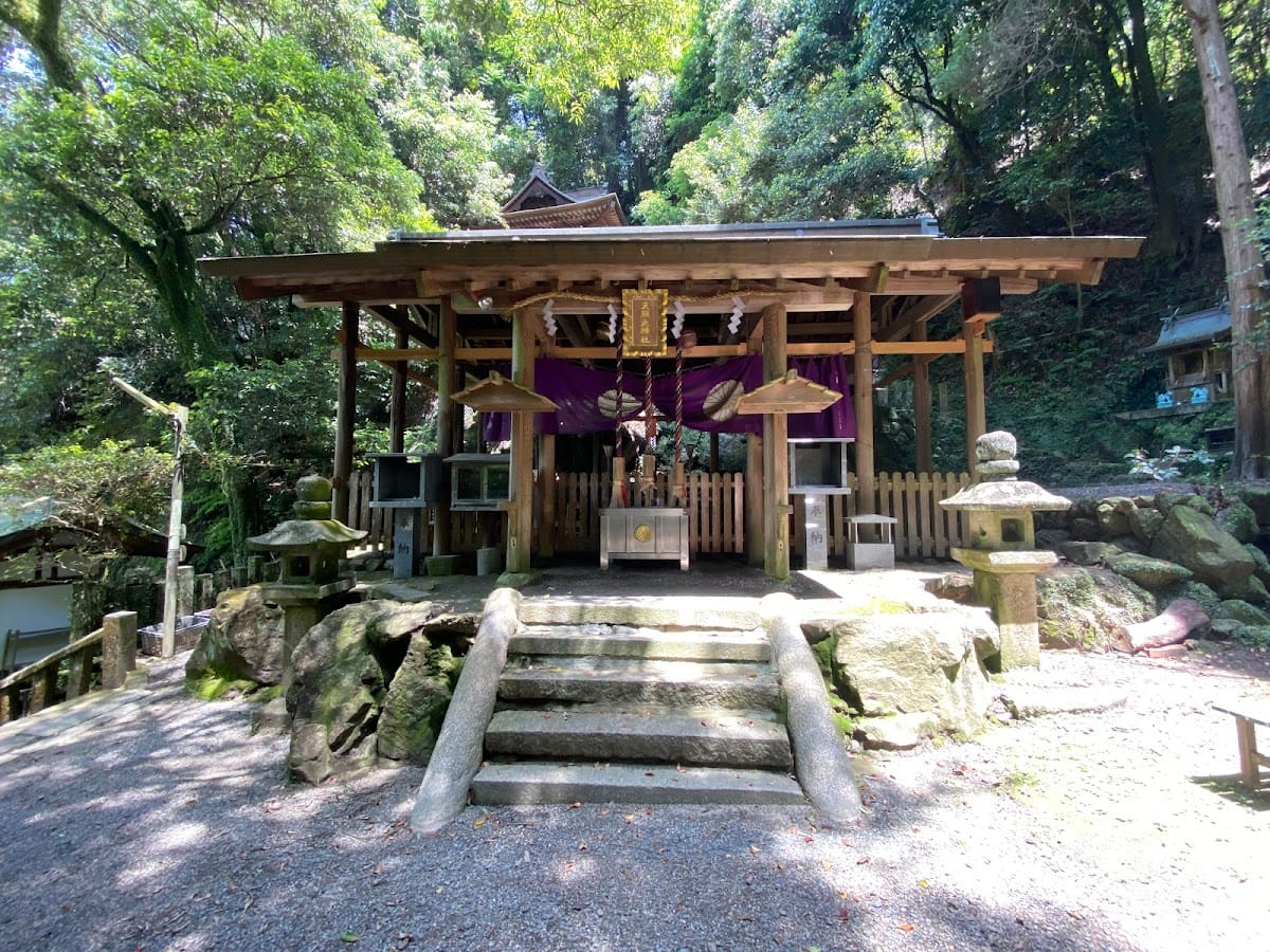 Tenshyo Taijin Koza Shrine