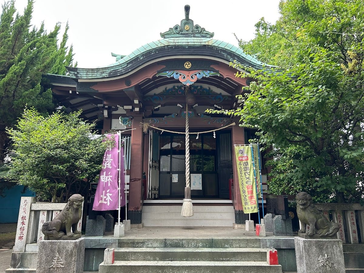 Higashisumidashirahige Shrine
