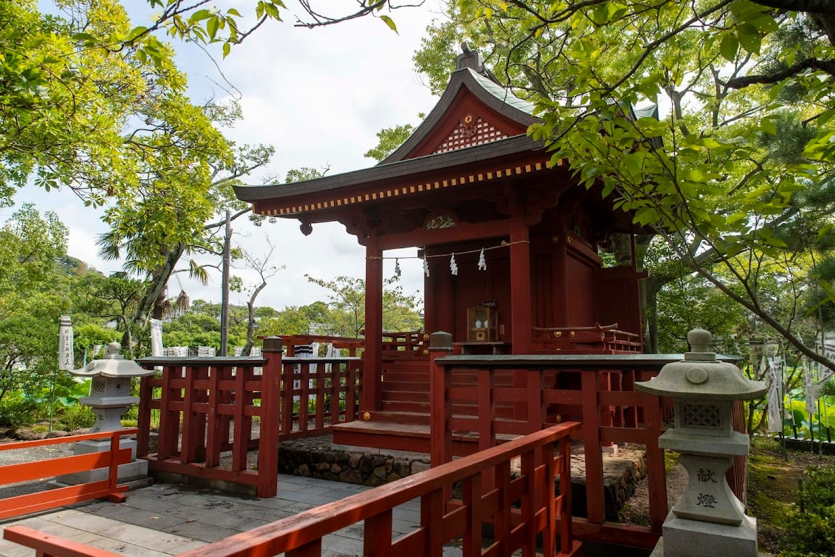 Hataage Benzaiten Jinja