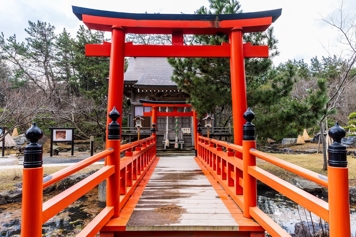 Takayama Inari Shrine
