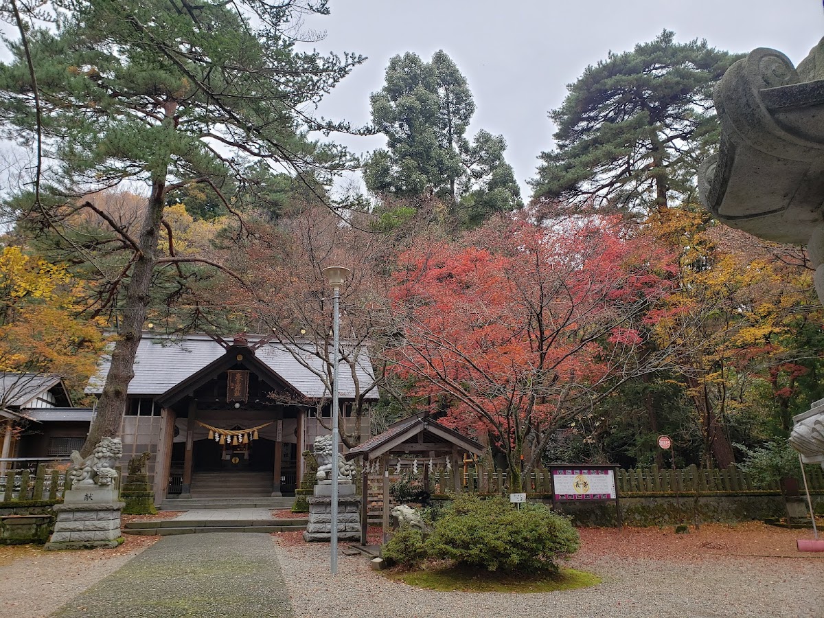 Kasuga Yama Jinja