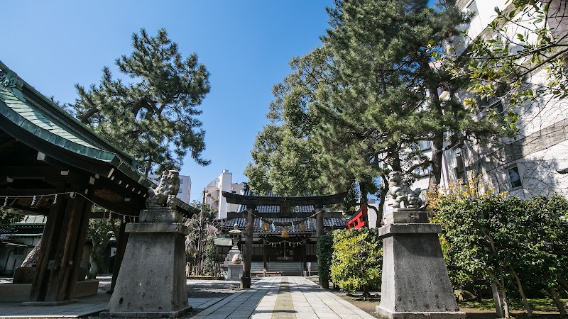 Yasue Hachimangu and Kanazawa Suiten Jinja