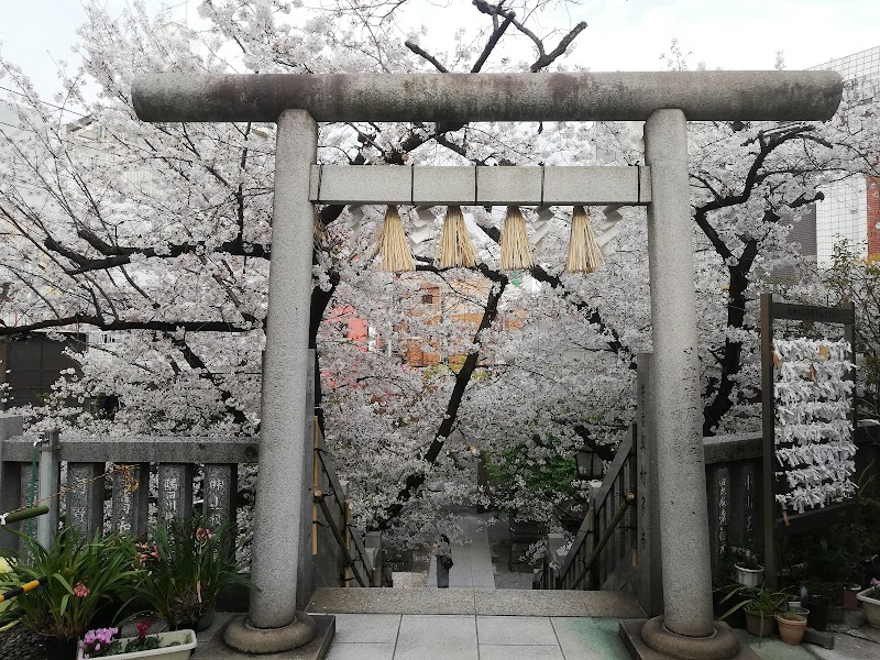 Moto Mishima Jinja