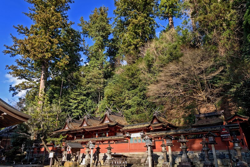 Uta Mizuwaketari Jinja
