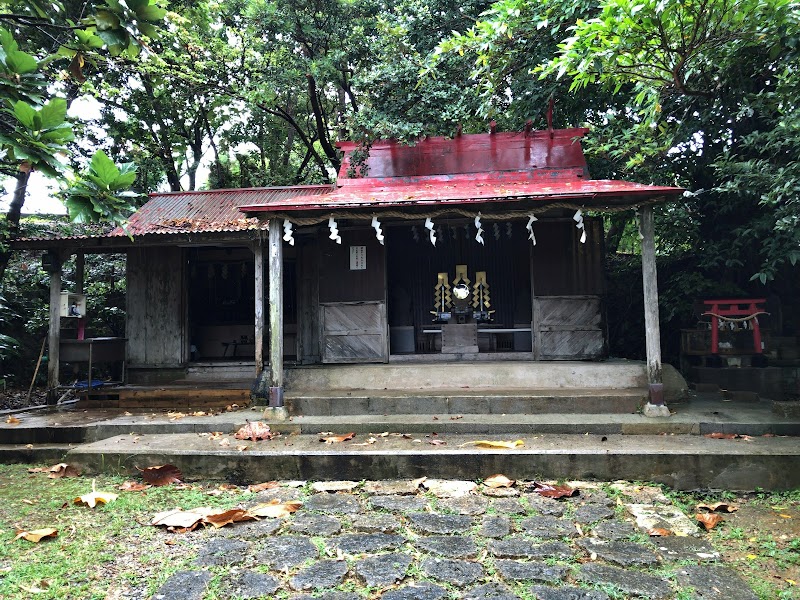 Yomochi Jinja
